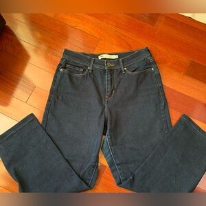 Levi's Dark Blue Slimming Jeans